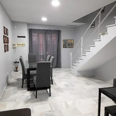 Duplex Calle Larga